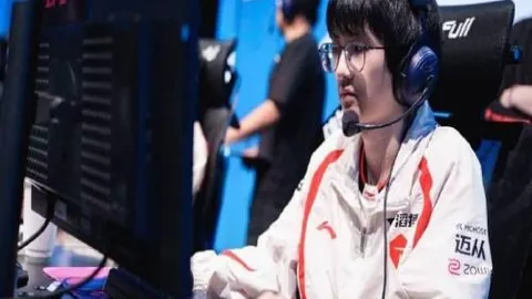 英雄联盟11中国战队争冠，精彩对决不容错过